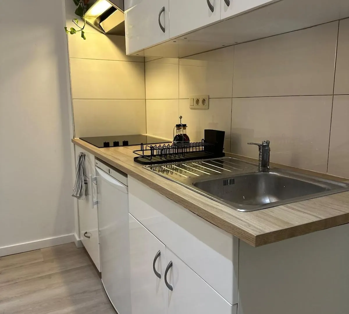 Charming Apartment In Saint-Gilles, Brussels, Perfect Getaway  Brusel