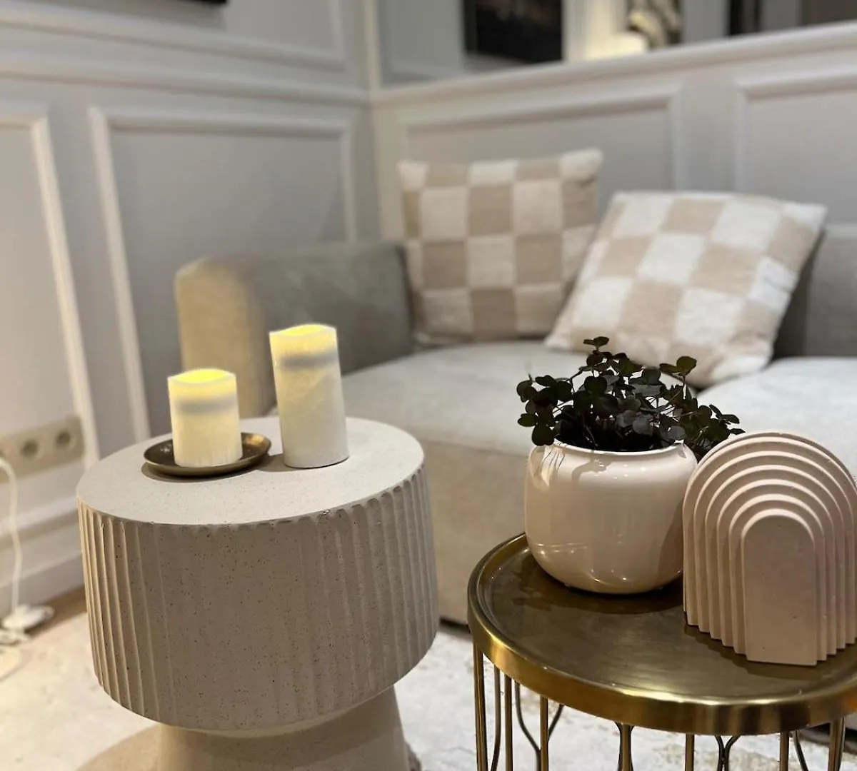 Charming Apartment In Saint-Gilles, Brussels, Perfect Getaway Belgie